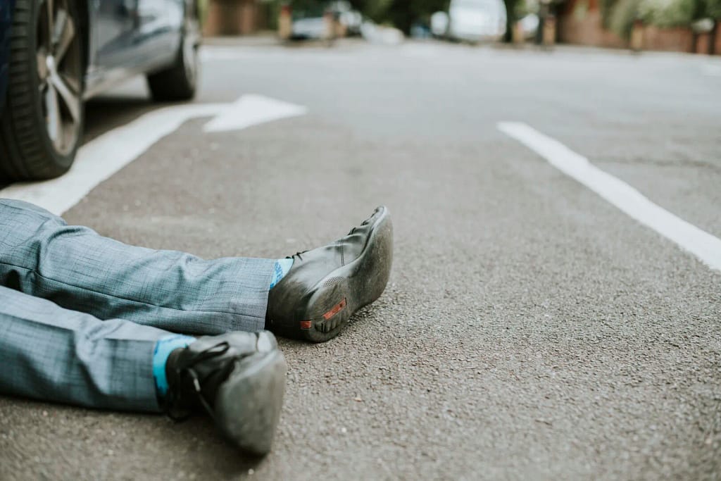 Moarte pe contrasens: beată și fără permis, o șoferiță a ucis un bărbat și a fugit de poliție