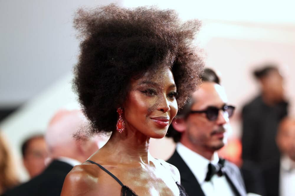 Naomi Campbell, transformare incredibilă pe covorul roșu, la Festivalul de la Cannes. Cum arată vedeta la 54 de ani. FOTO - Imaginea 10