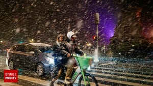 Crăciun cu zăpadă în România: ninsori, viscol și cod galben în 19 județe și în Capitală