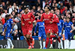 Și Leverkusen cumpără de la Liverpool, nu este valabil doar invers