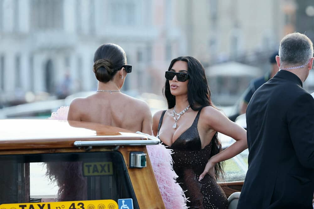 Jeff Bezos şi Lauren Sánchez s-au căsătorit. Cum a arătat marea nuntă din Veneția și ce rochie a purtat mireasa | FOTO - Imaginea 10
