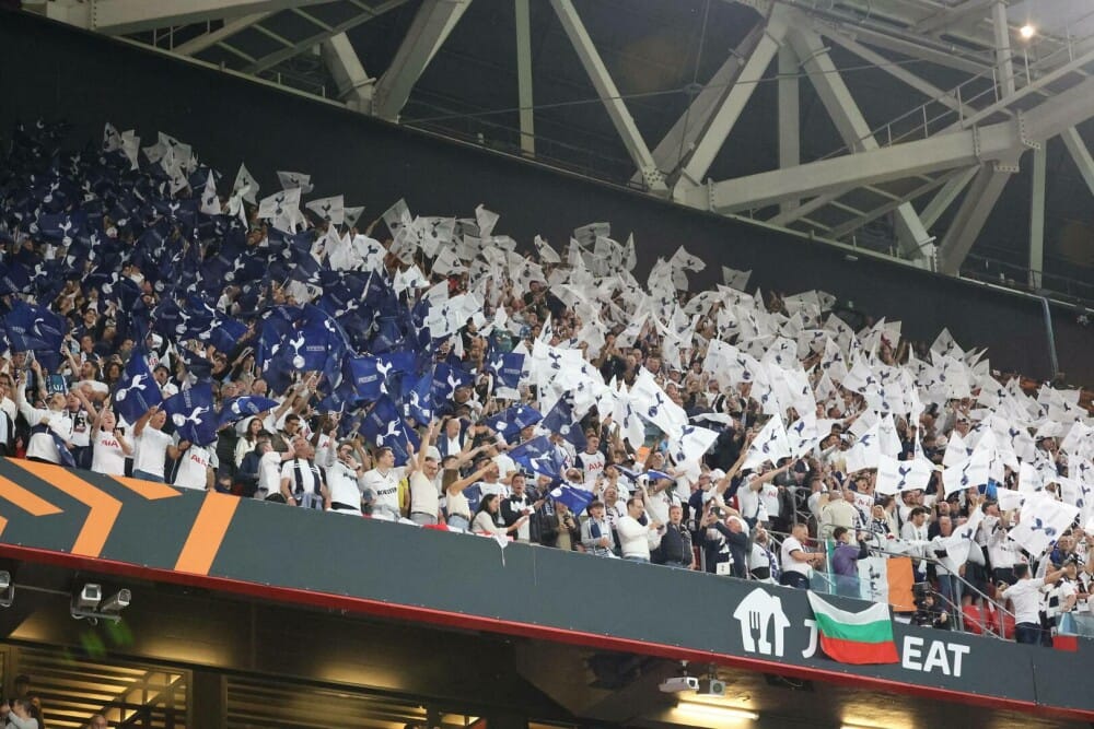 Tottenham, echipa lui Radu Drăgușin, a câștigat Europa League. A învins în finală cu 1-0 pe Manchester United. FOTO - Imaginea 3