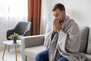 Aerul curat, un mit? Cum poluarea casnică îți poate înrăutăți astmul