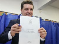 Nicuşor Dan a votat în orașul natal, Făgăraş: „Am votat pentru o schimbare care să aducă prosperitate”