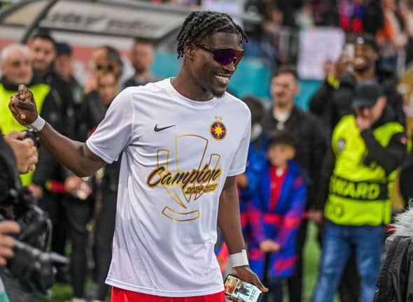 Jordan Gele of FCSB pictured during the award ceremony of the 2024 2025 Romanian Superliga held at the end of the FCSB-CSU Craiova game.