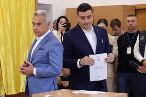 Cu ce îl contrazice Călin Georgescu pe George Simion: „Este imposibil așa ceva”