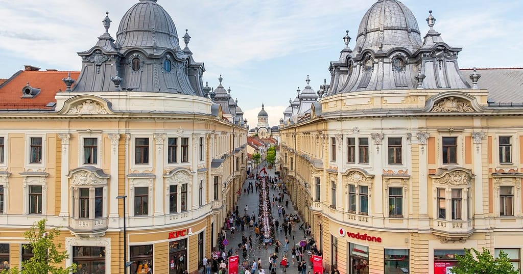 Val de reacții după ce o femeie a fost agresată verbal în Cluj pentru că vorbea în maghiară la telefon