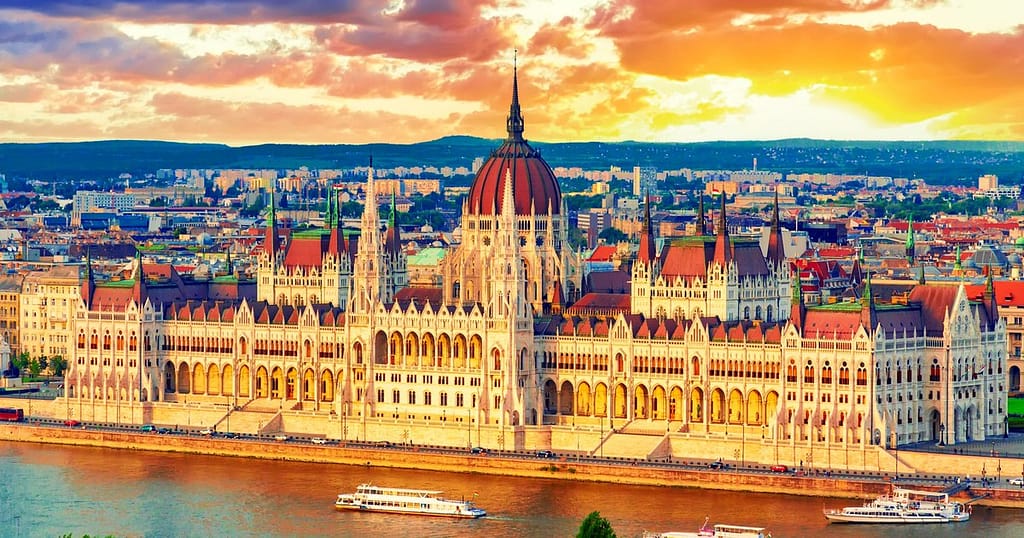 Parlamentul maghiar a adoptat o lege controversată. Primarul Budapestei ar putea ajunge în închisoare