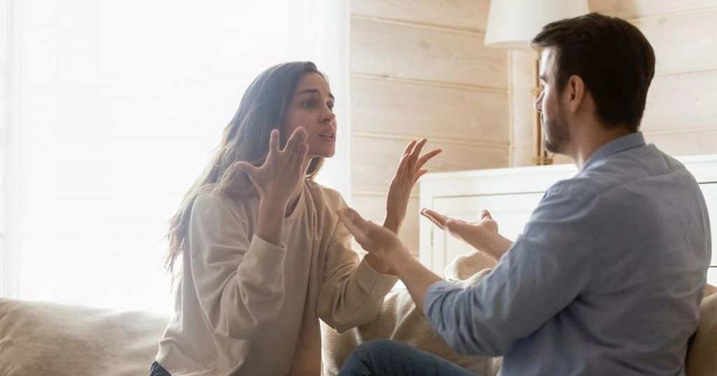 Ce poți să faci când vecinii fac zgomot constant. E menționat clar în lege