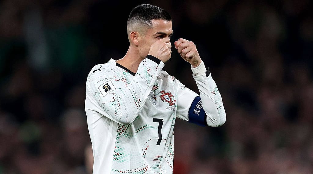 ROȘU! Cristiano Ronaldo și-a lovit adversarul și a fost eliminat! » Nu l-a uitat: s-au războit și acum 4 ani