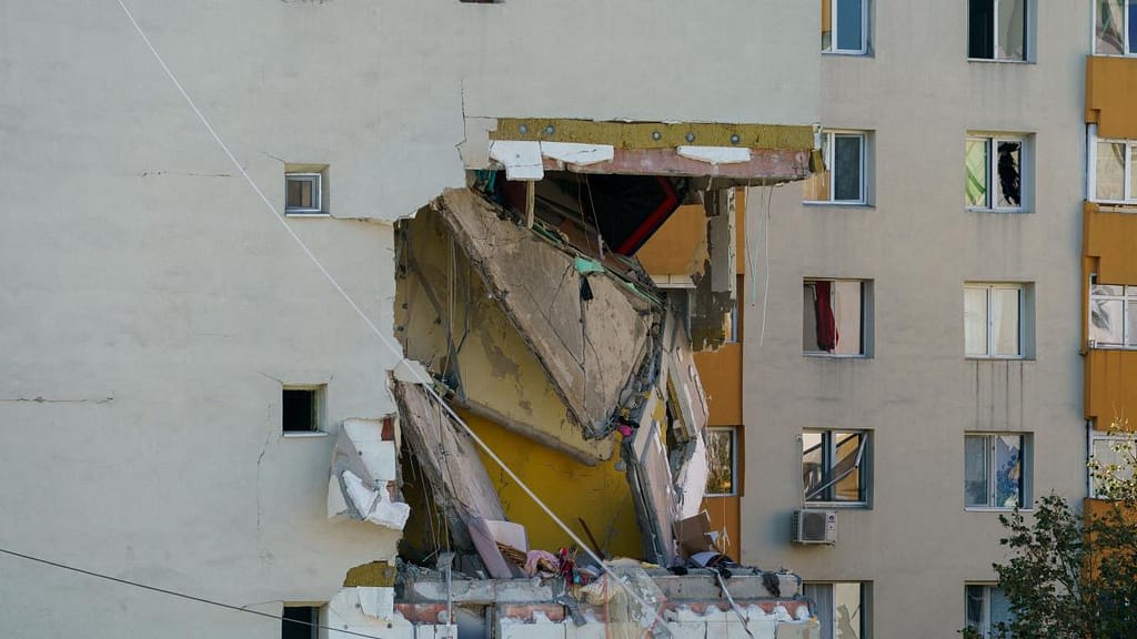 Ce riscă persoana care a rupt sigiliul instalației din Sector 5. Răspunsul avocatului Bărbuceanu