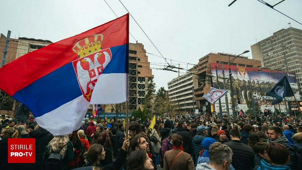 Proteste masive în Serbia față de legea care accelerează dezvoltarea proiectului lui Jared Kushner, ginerele lui Trump