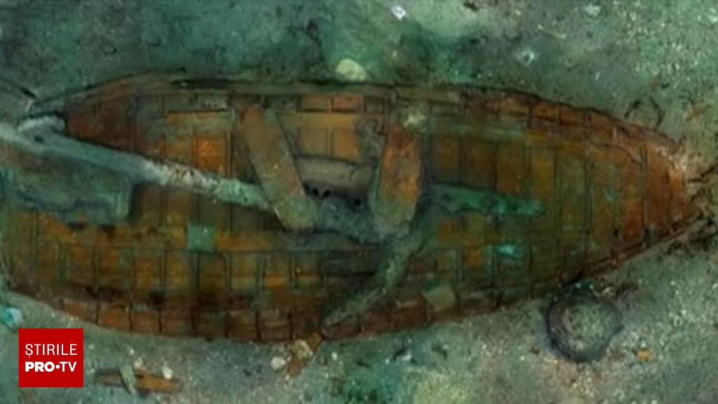 Descoperire uimitoare făcută de scafandrii arheologi. O epavă de 2.000 de ani a fost găsită în portul din Alexandria. VIDEO