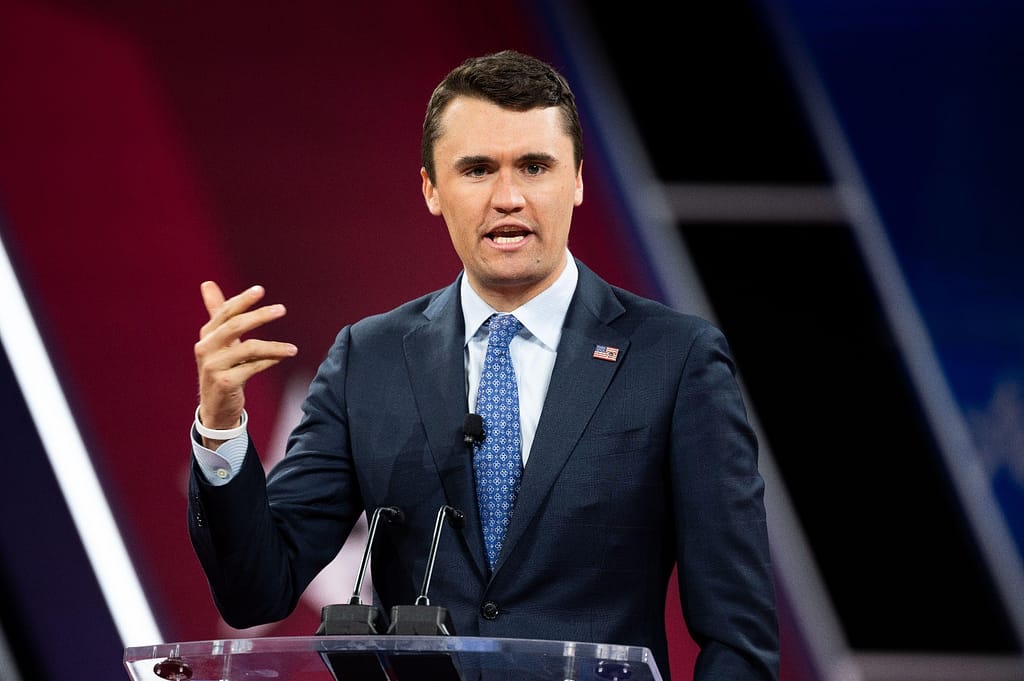 A fost găsită arma care ar fi fost folosită la uciderea lui Charlie Kirk. Ce scria pe muniție