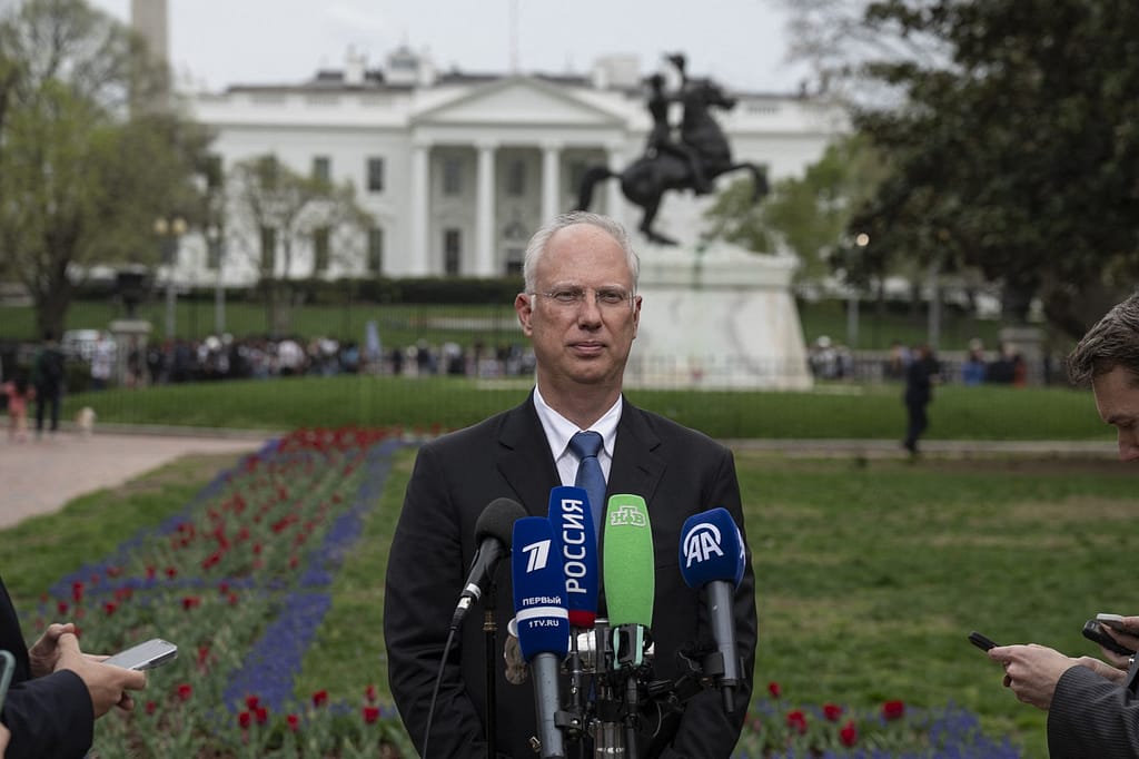 Moscova denunţă „tentative titanice” de sabotare a dialogului său „constructiv” cu Washingtonul