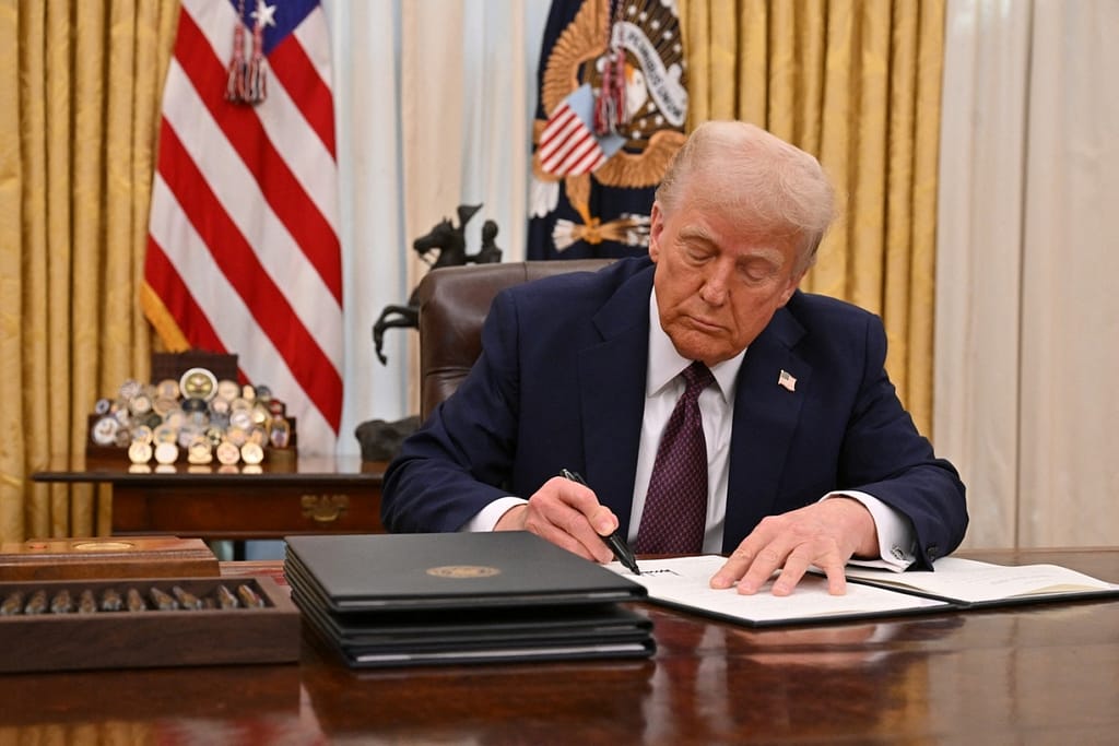 Toate măsurile adoptate de către Donald Trump, de când a revenit la Casa Albă
