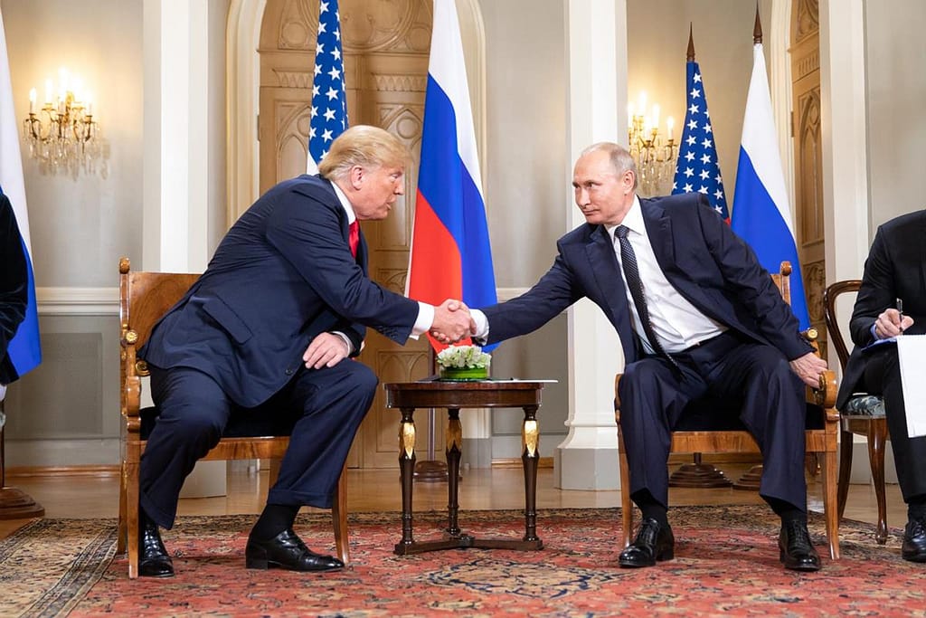 Trump, tot mai aproape de a-și pierde răbdarea complet cu Putin: „Nu mai e vorba de luni, ci de săptămâni”