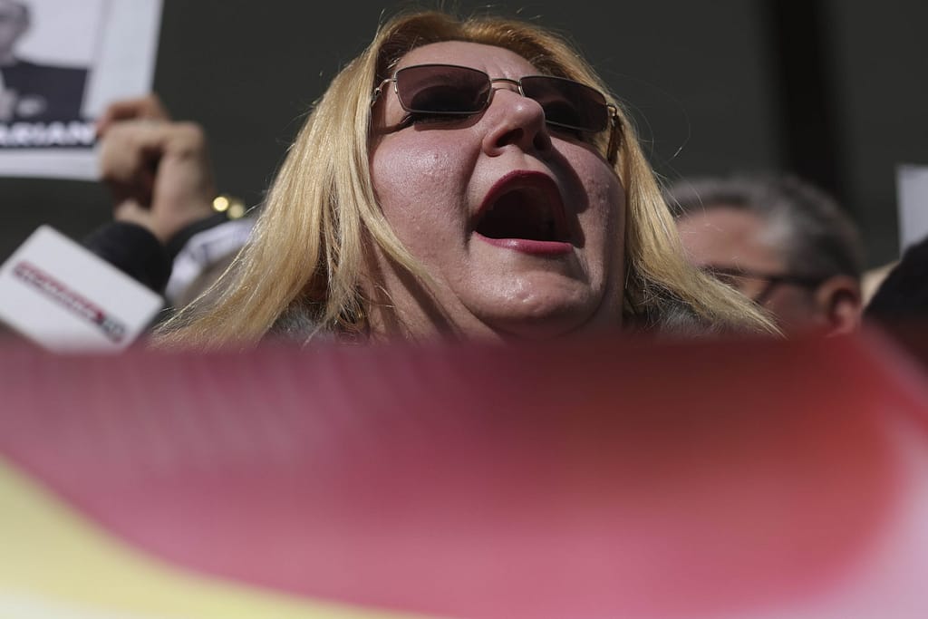 Diana Șoșoacă, chemată marți la Parchetul General. Este acuzată de propagandă legionară, lipsire de libertate și alte infracțiuni / Mesajul transmis de partid