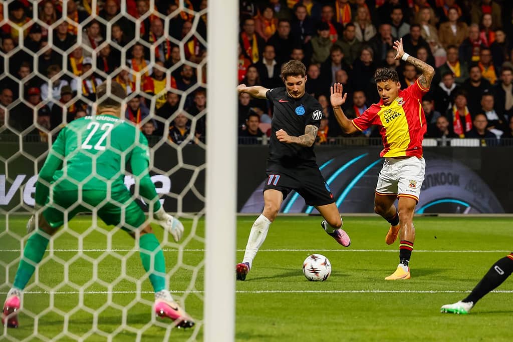 David Miculescu, eroul celor de la FCSB în Europa League, a comentat victoria în fața olandezilor: „Să nu ne îmbătăm cu apă”