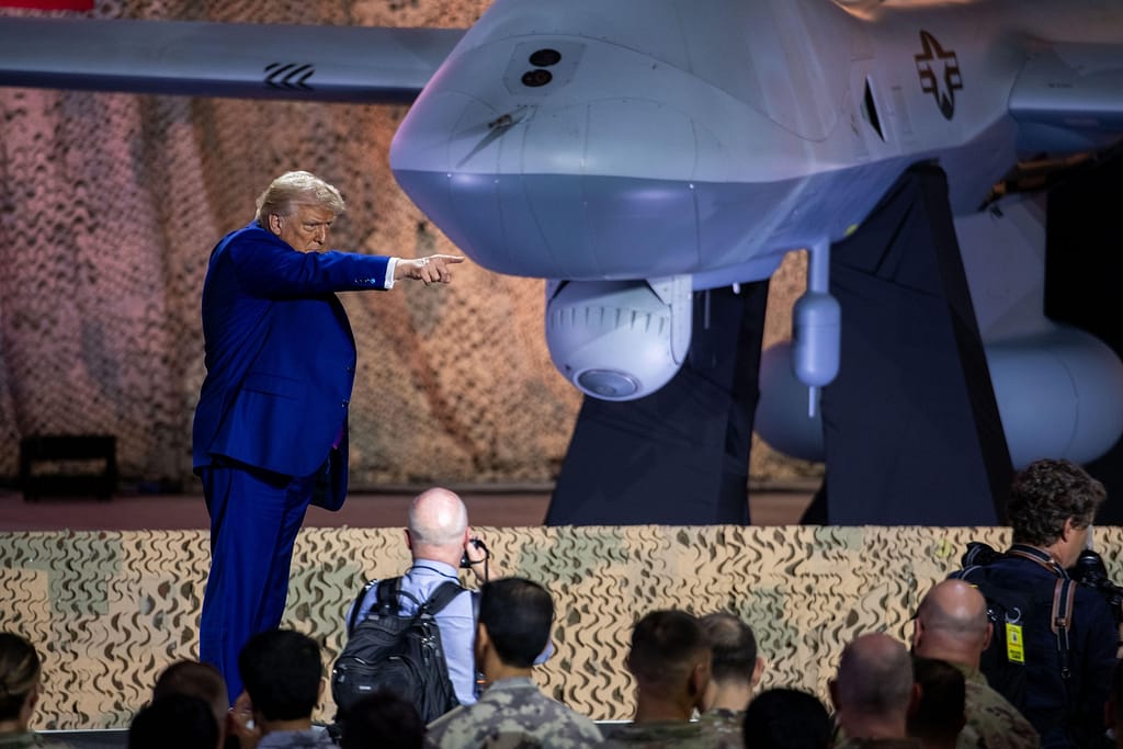 Intervenția salvatoare „de ultim moment” pentru regimul de la Teheran. Cine l-a convins pe Trump să renunțe la ofensiva militară