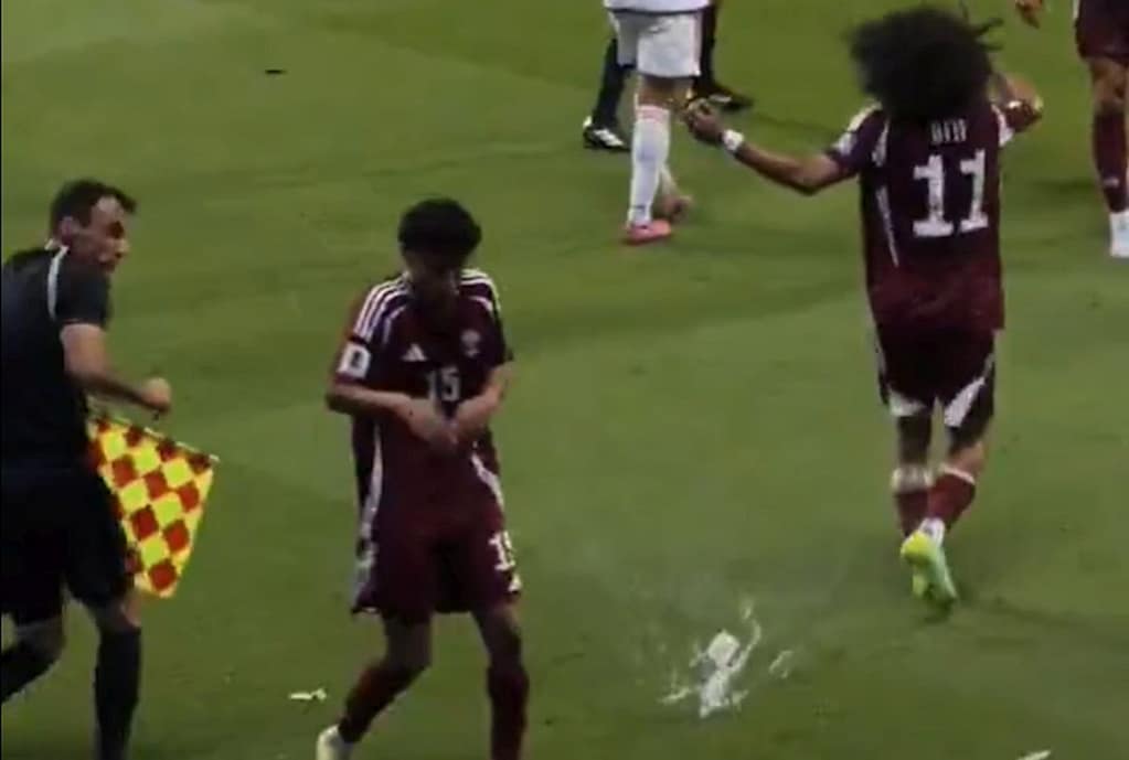 S-a calificat la Mondial după ce l-a învins pe Cosmin Olăroiu și a dezvăluit ce truc neobșinuit a folosit la jocul decisiv: „Le-am cerut asta fanilor”