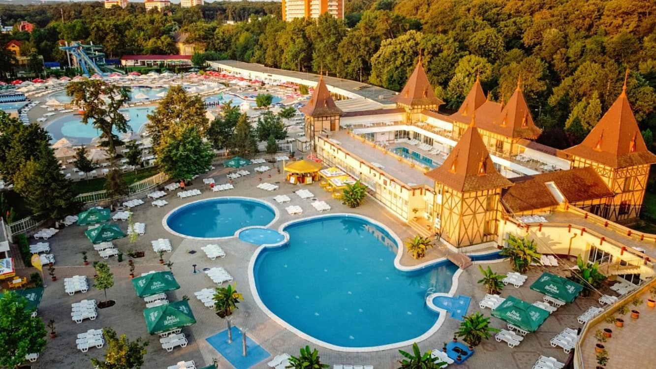 Facilitate turistică Băile Felix FOTO Apuseni info