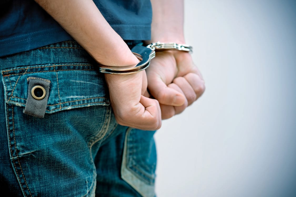 Infractorii s-au ales cu cătușe FOTO: Shutterstock