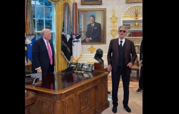 Andrea Bocelli i-a cântat lui Trump „Time to Say Goodbye  FOTO: X /Margo Martin