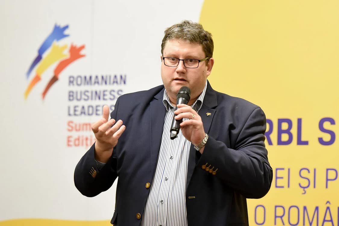 Doru Căstăian, profesor de Științe Sociale