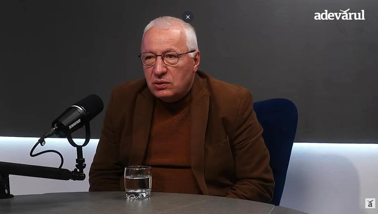 Iulian Fota FOTO: Captură Video / Youtube