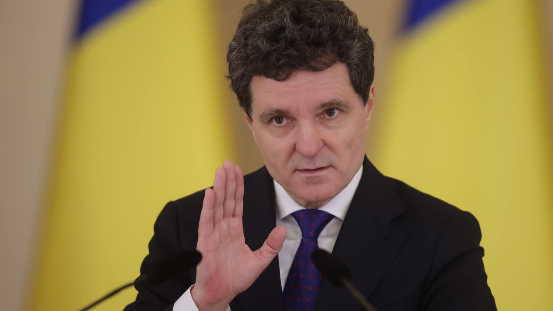 nicusor dan strategia nationala de aparare a tarii