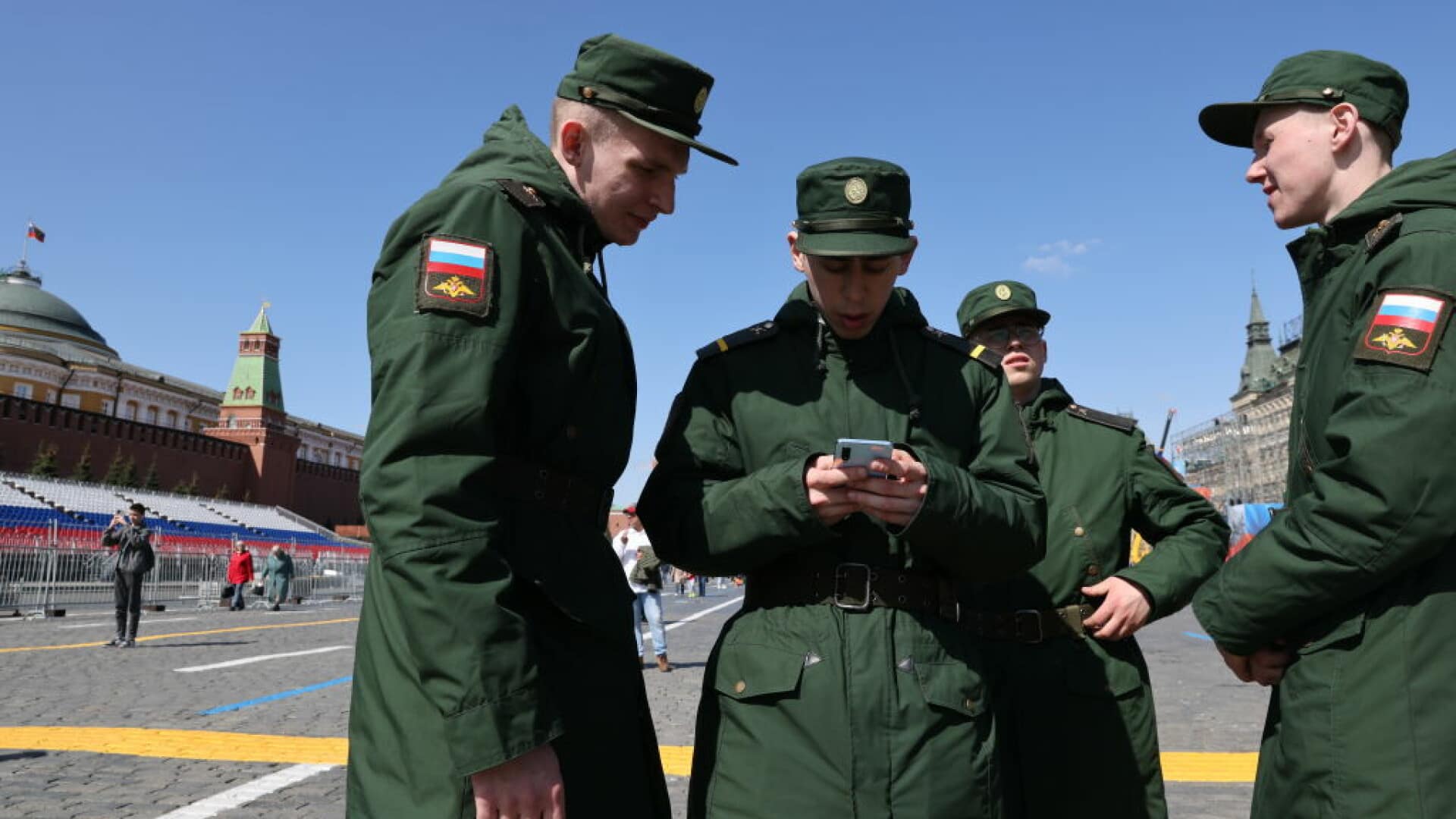 soldati rusi moscova