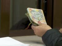 Statul se împrumută din nou de la români. Dobânzile ajung și la 7,6% pe an