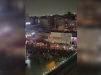 Protestele au erupt &icirc;n Teheran, la apelul prințului moștenitor aflat &icirc;n exil. Internetul şi telefonia au fost tăiate