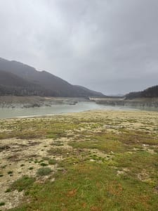 CJ Prahova, despre criza care a lăsat peste 100.000 de cetățeni fără apă: „Cauza este direct legată de deciziile Ministerului Mediului și ale instituțiilor din subordine”