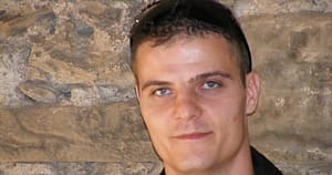 Mesajul sfâșietor al mamei bărbatului care a murit sub ochii călătorilor într-un autobuz din Sibiu: „Mi-ai luat o parte din inimă”