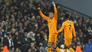 real-madrid-victorie-de-senzatie-pe-terenul-lui-manchester-city-cu-mbappe-printre-marcatori-e1739312024178