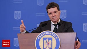Liderul evreilor din România returnează Ordinul Național pentru Merit. Cum l-a folosit Nicușor Dan pe Eminescu