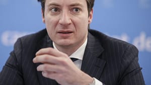 Drulă, propunere pentru București. Caramitru: Când aud aberații nefezabile mă cam lasă rece