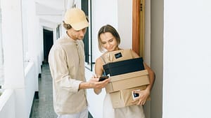 Cumperi de aici? Faliment scrie pe România! Concedieri și lanțuri autohtone distruse