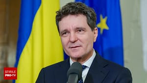 Nicușor Dan: „2025 ne-a arătat că puterea noastră stă în unitate. Privesc spre 2026 cu responsabilitate”