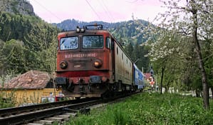 CFR SA amână suspendarea trenurilor CFR Călători și Transferoviar, după plata parțială a datoriilor