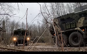 După al doilea bombardament al rușilor cu racheta hipersonică Oreșnik, Macron transmite un avertisment sumbru: „Suntem în raza lor de acțiune”