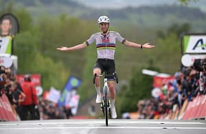 Tadej Pogacar, medaliat cu aur la Campionatele Europene pe şosea