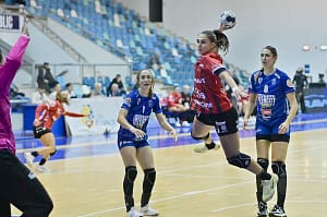 Gloria Bistrița -a din Liga Campionilor » Echipa lui Carlos Viver este favorită