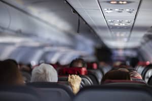 Top 10 cele mai turbulente rute de zbor din Europa. Două țări tot apar pe listă