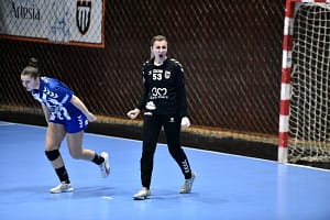 Vești bune înaintea Mondialului de handbal » Iulia Dumanska și Sonia Vasiliu, evoluții remarcabile în Baia Mare