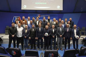 Iată a doua generație de directori sportivi care a absolvit astăzi cursurile FRF! Multe nume importante: „Extraordinar! Noi credeam că le știm pe toate”