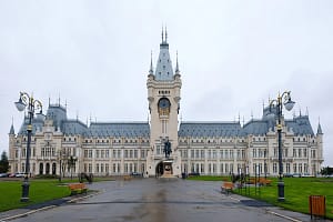 Atelier educațional de Sfântul Andrei la Palatul Culturii Iași. Descoperă tradițiile și superstițiile