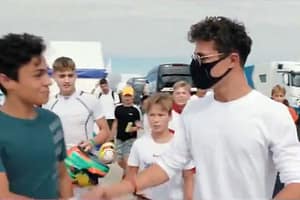 „Ne vedem în 5 ani!” » În 2021 îi făcea o promisiune lui Lando Norris, acum se pregătește pentru debutul în Formula 1!